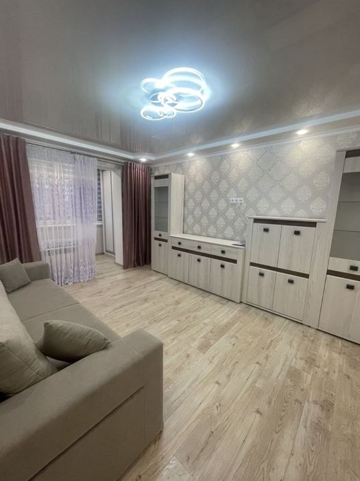 Здам 1 кімнатну  квартиру