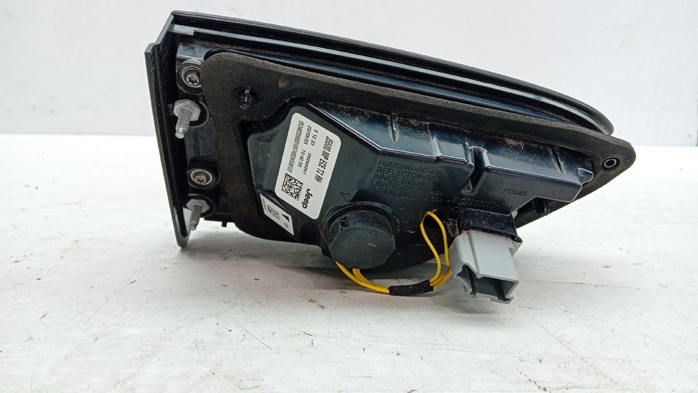 Farolim da mala direito JEEP Compass (MP, M6)
