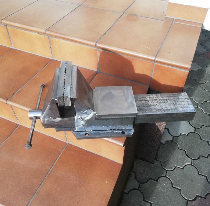 Imadło stalowe bardzo mocne