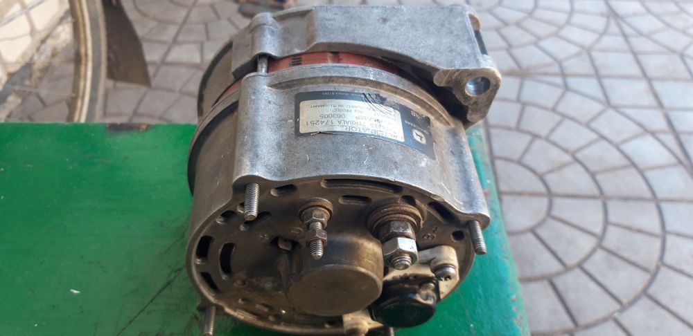 Продам Генератор John deer