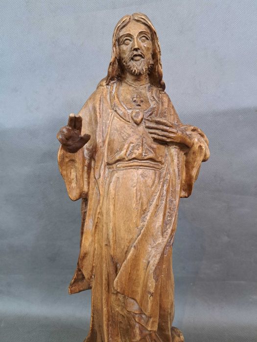 Jezus Chrystus rzeźba drewniana, wys. 39 cm