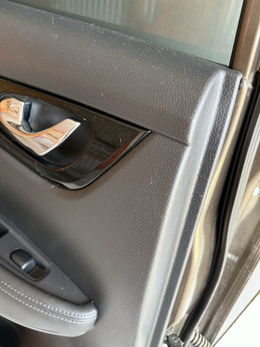 Nissan qashqai j11 Задні ліві двері в комплекті