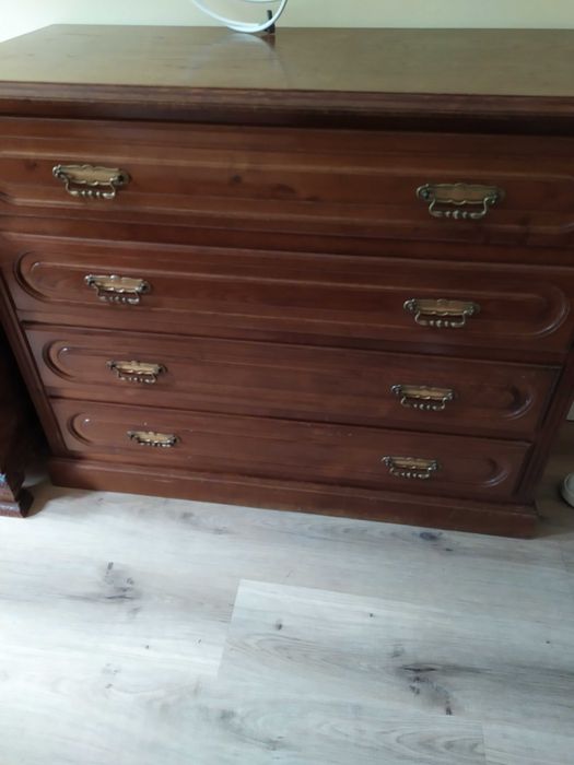 Camiseiro de 4 gavetas. "NÃO RESPONDO A MENSAGENS"