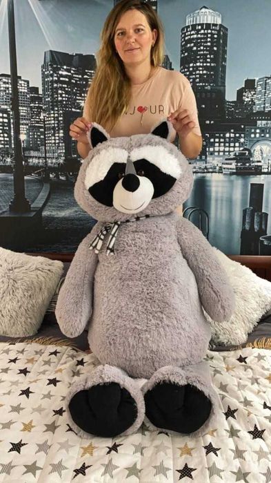 Невеликий єнотик. М'який плюшевий єнот 45см.