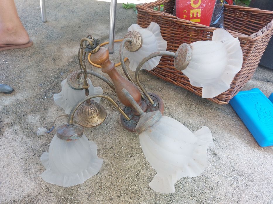 Lustre Vintage de Teto (5 Braços) – Ideal para Restauro