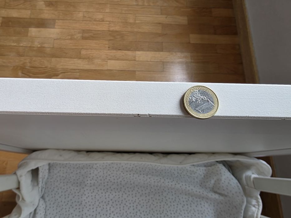 Conjunto dormir bebés: Berço, colchão e protetor, edredão e capa