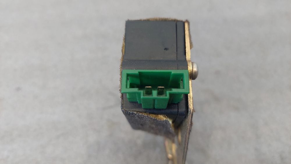 Fechadura / fecho da mala FORD Galaxy (WGR)