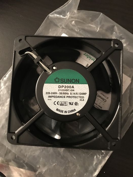 Ventiladores de refrigeramento 220V