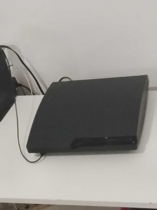 Playstation ps3 com um comando