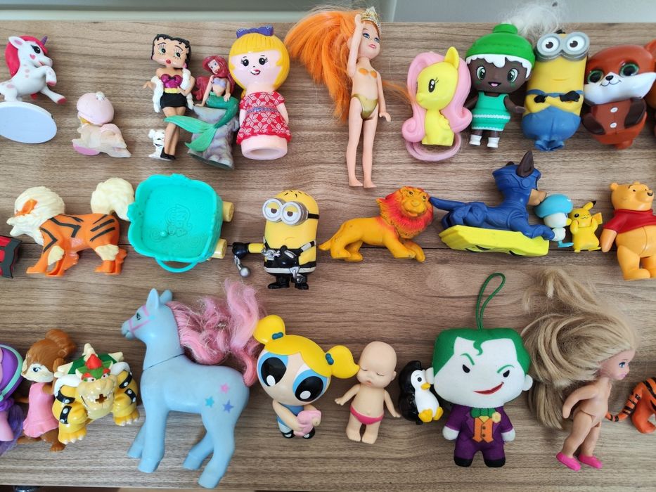 Vendo Brinquedos 1€ / Unidade