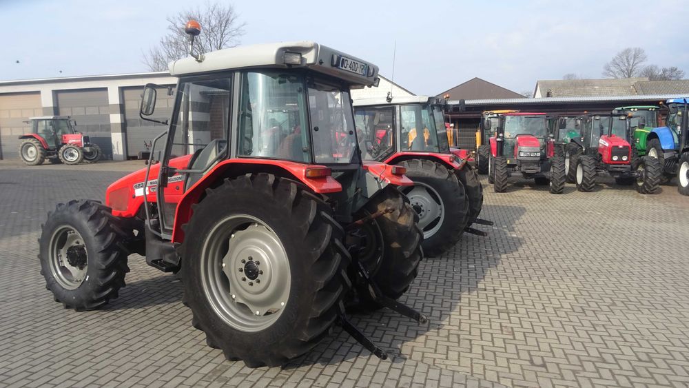 Massey Ferguson 4245 sprowadzony 4x4 2001r. mechaniczny