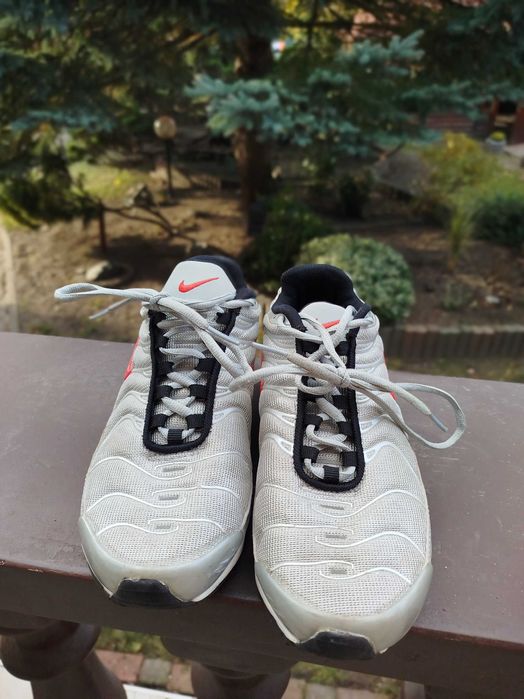 Buty damskie sportowe