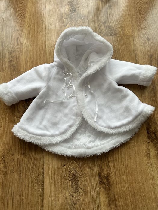 Strój na chrzciny dla dziewczynki 62