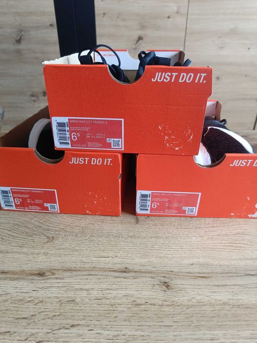 Damskie buty do biegania Nike City Trainer 3 rozm. 37,5