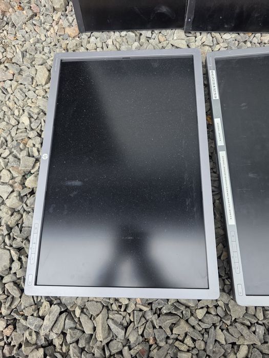 Монітори ЛОТОМ неробочі, биті, або не включаються Dell та інші марки