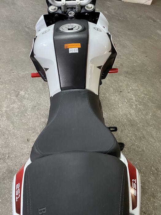 Benelli trk 251 (isenta de selo) poucos kms versao abs