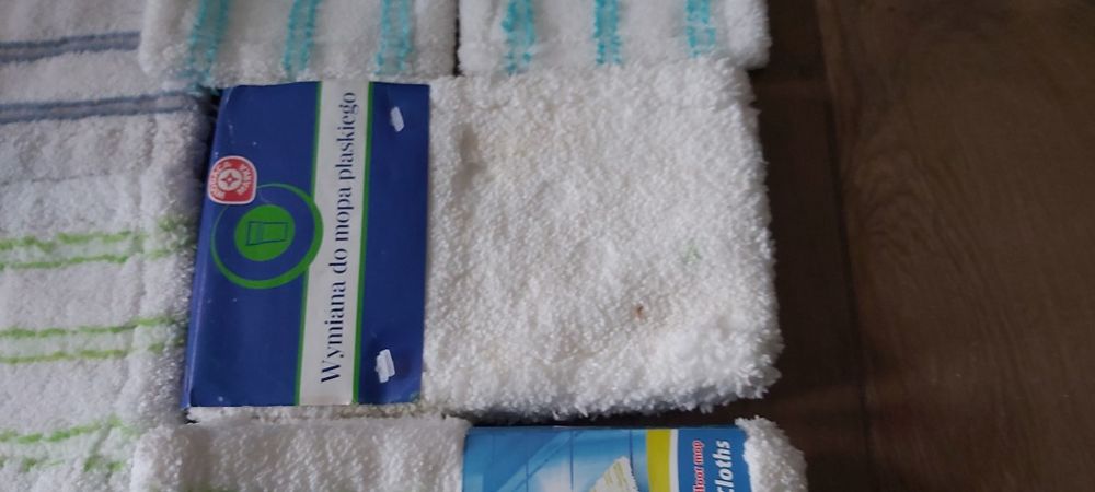 OKAZJA 9 końcówek i Mop płaski z pojemnikiem na wodę