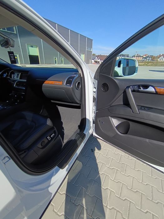 Audi Q7  2014r. 3,0D