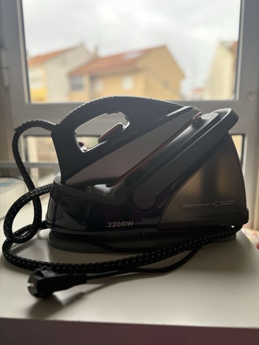 Ferro com caldeira- Hoffen 2200W