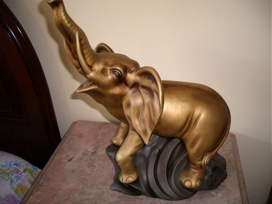 Large Ceramic Elephant64750810893698122