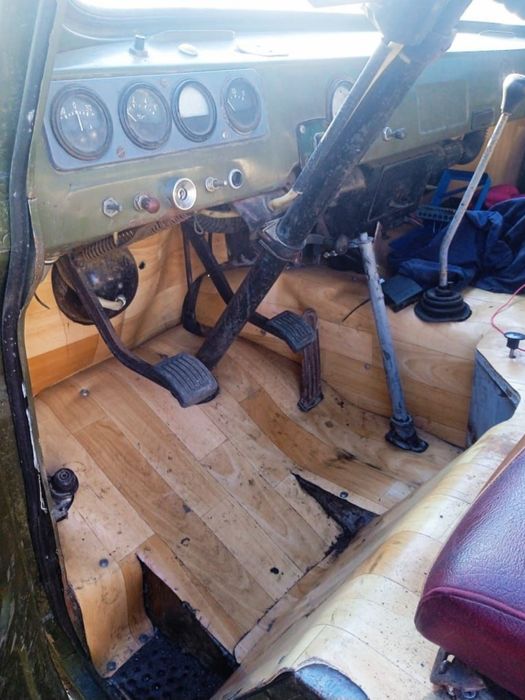 Продам  уаз  мотор  мерседес  616 неповному бойовому ходу сів поїхав