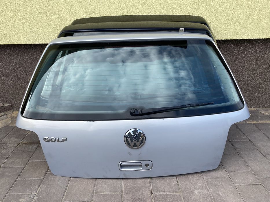 Ляда кришка багажника VAG Volkswagen Golf 4 гольф 4