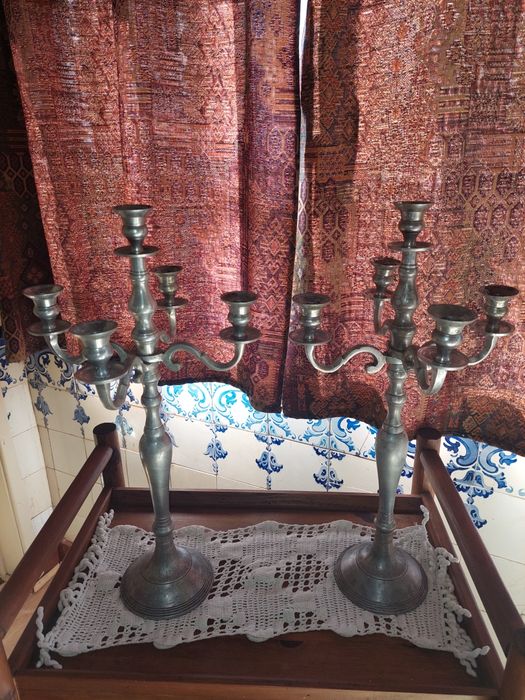 CANDELABROS ESTANHO 5 LUMES belissimos atigos e sobrios