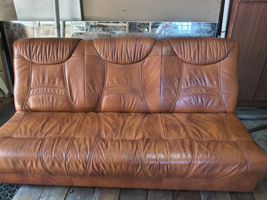 Kanapa, sofa, wersalka ze skóry, skórzana