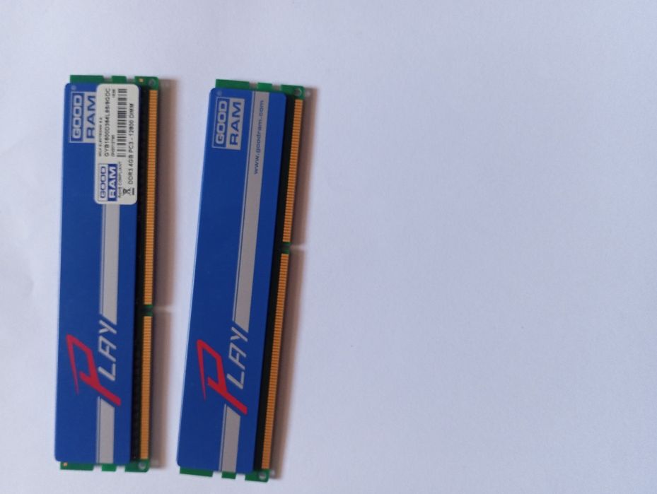 оперативная память play ddr 4gb