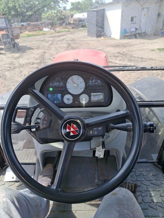 Sprzedam  MASSEY FERGUSON 6490