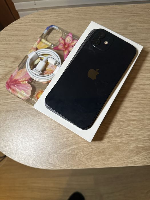 IPhone 12 64GB 100% baterii od kobiety sprawny wifi icloud wylogowany