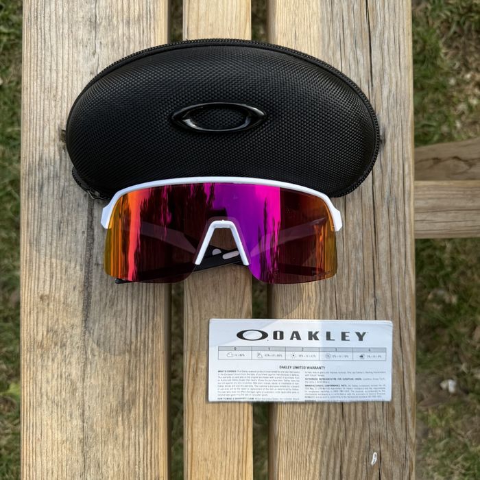 В НАЛИЧИИ | Очки Oakley Sutro Lite