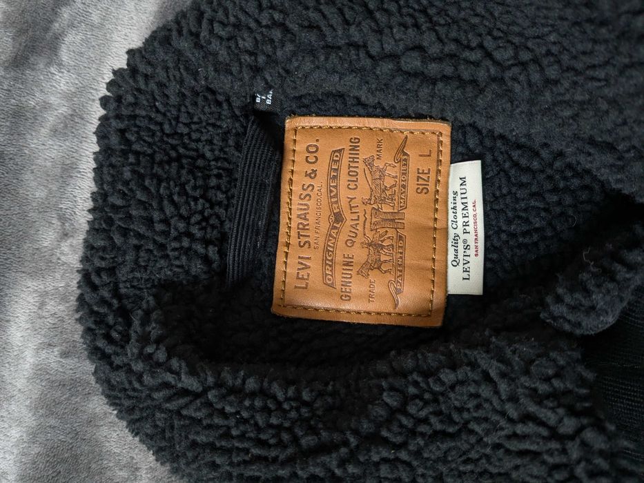 Куртка шерпа Levis , розмір L