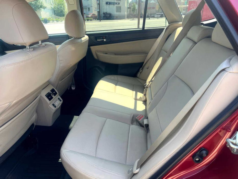 Subaru Outback Limited      2019