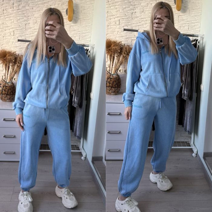 Жіночий весняний блакитний спортивний костюм варенка