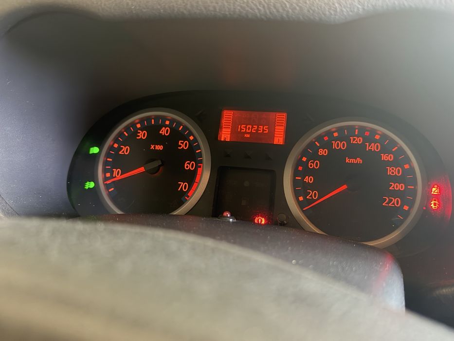 Renault Clio 1.2 16V SE Storia