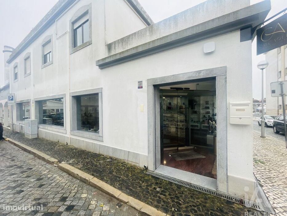 Loja / Estabelecimento Comercial T1 em Beja (Santiago Maior E São João