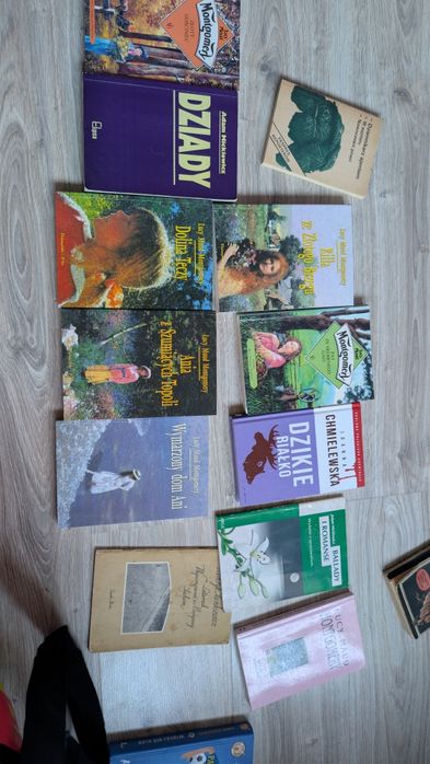 Książki różne około 60sztuk
