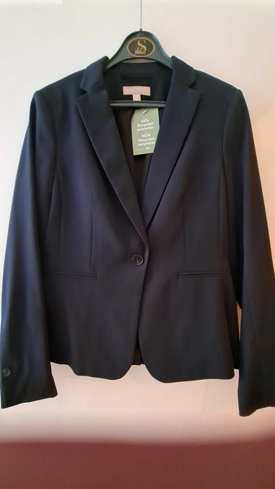 moda /ubrania damskie/Marynarki