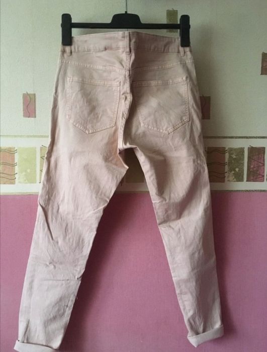 H&M spodnie dżinsowe destroy ripped jeans. z efektem postarzenia. nowe