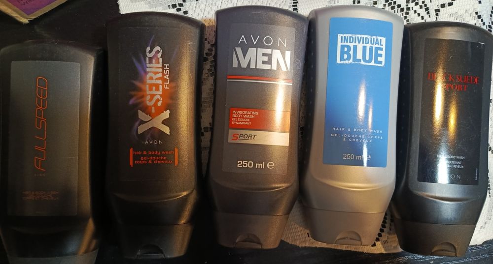 Żele do ciała i głowy 250 ml Avon