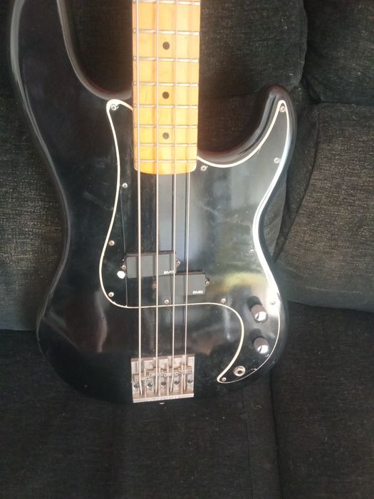 Baixo SX Precision bass