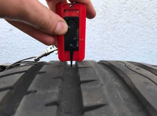 1x LATO 225/45r17 Hankook Ventus S1 7mm