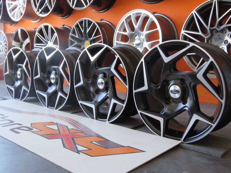 Jantes Look Ford Fiesta ST 15 x 6.5 et 40 4x108 Preto Matte