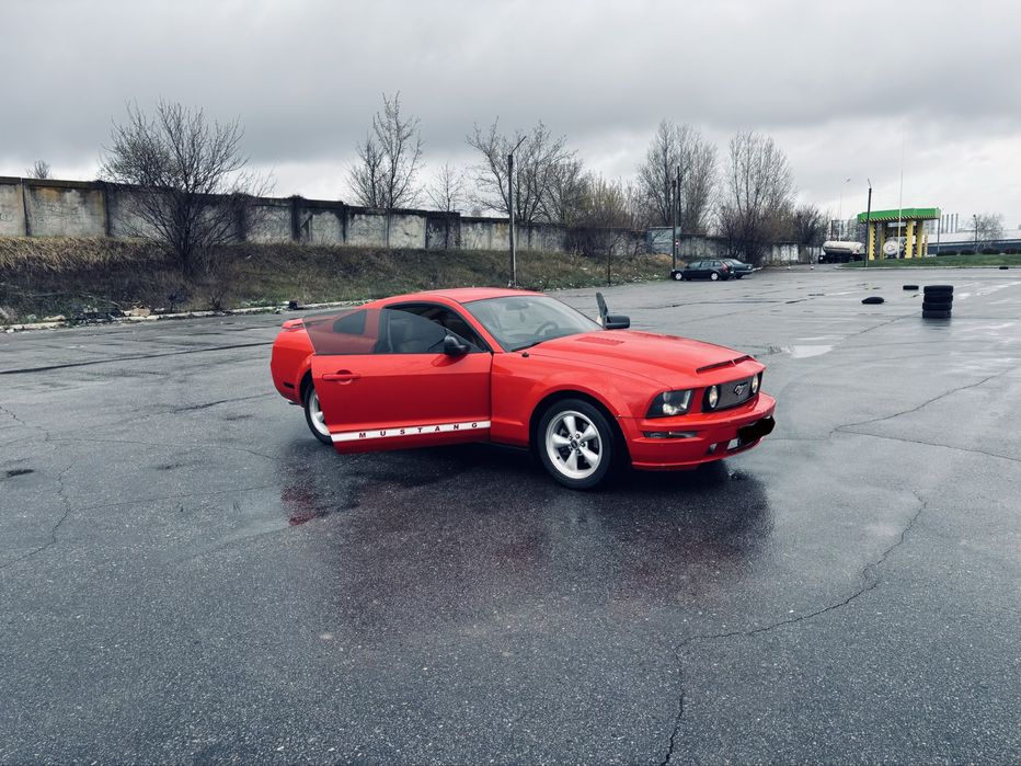 Срочно продажа или обмен Ford Mustang GT