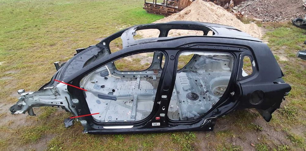 Четверть Peugeot 2008 крило кузов разборка