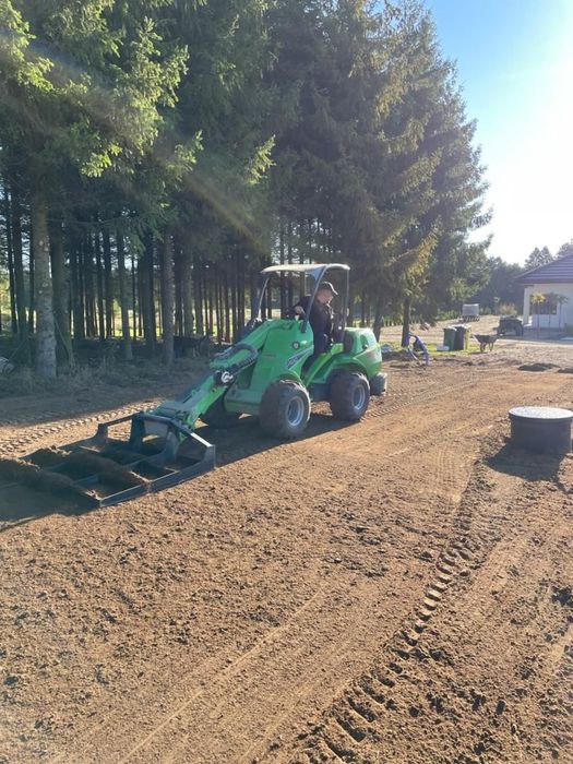 Glebogryzarka, niwelacja terenu , zakładanie trawników