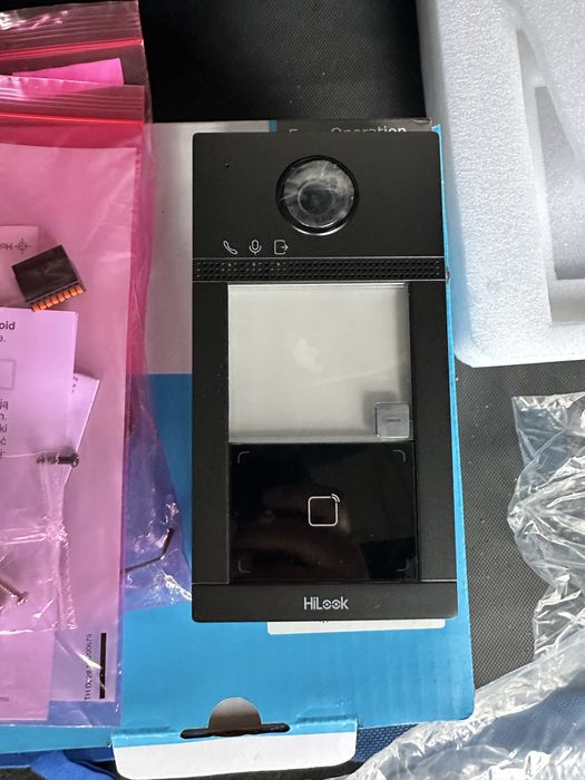 Domofon Hilook Hikvision stacja bramowa