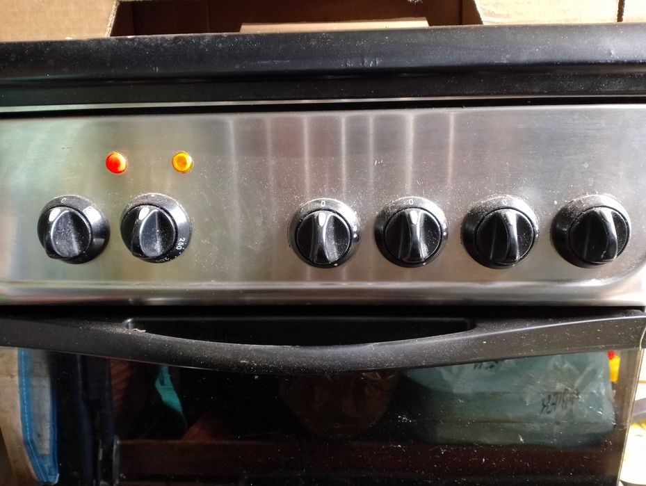 Kuchenka gazowo-elektryczna