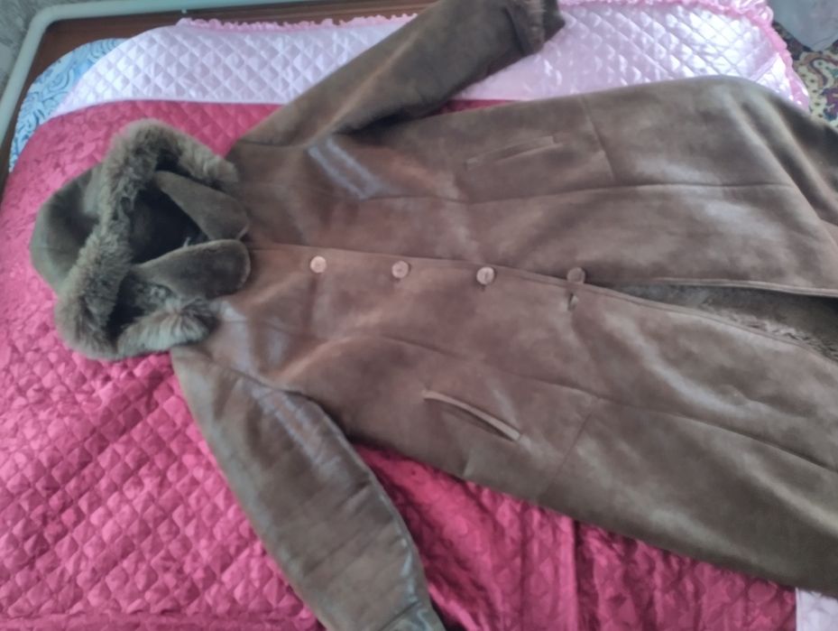 Продам дублёнку 2000 гривен